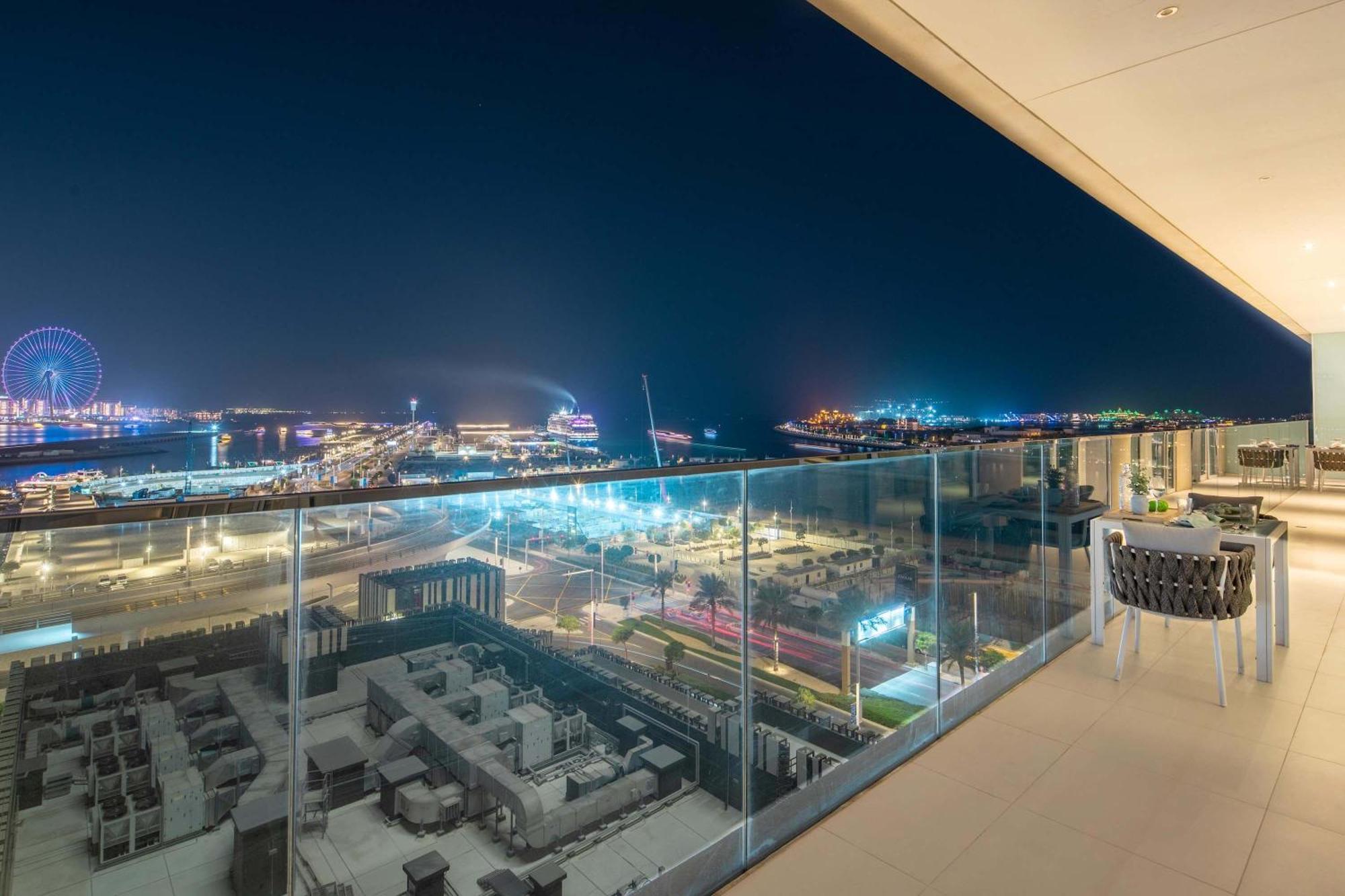 Frank Porter - Sunrise Tower Apartment
